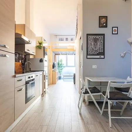 Da Francesco - Ampio Monolocale Soppalcato Apartment *