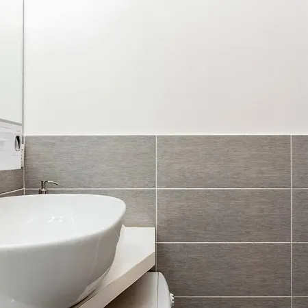 Da Francesco - Ampio Monolocale Soppalcato Apartment Milan